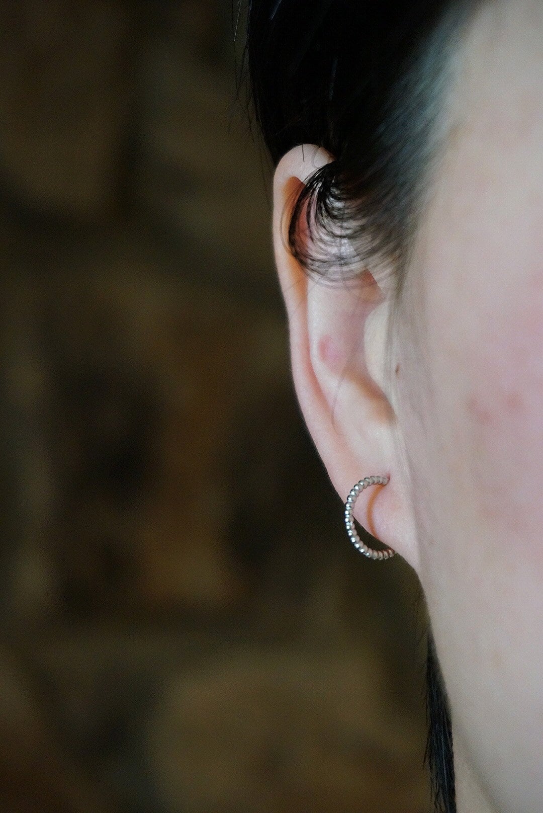 Small beads hoop earrings/Sterling silver huggie hoop earrings/hoop earrings with stud fitting/13mm hoops/tiny hoops/small hoops