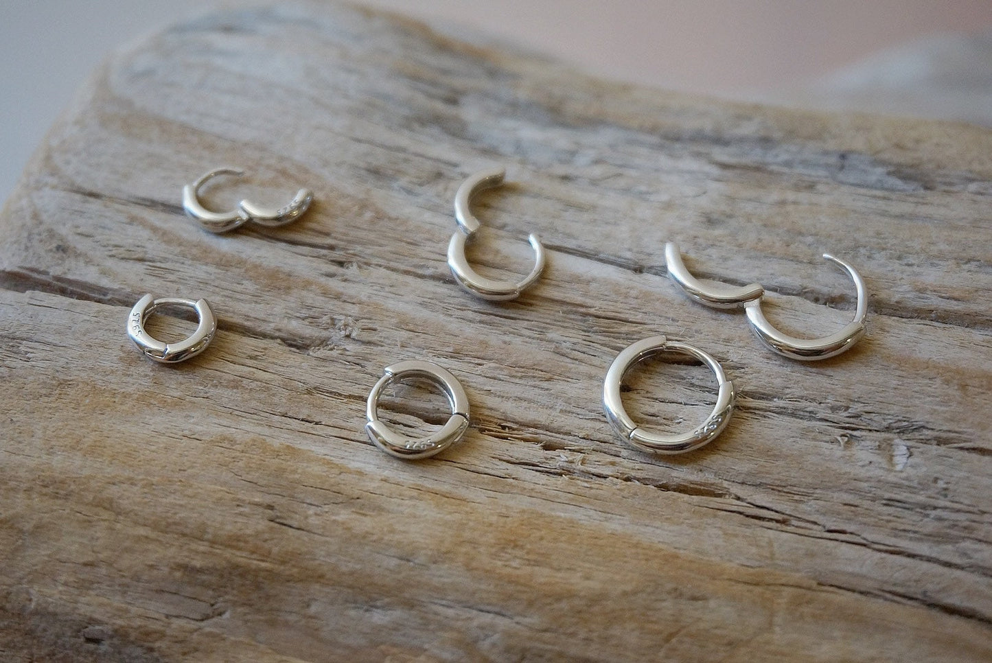 Sterling silver latch back hoop earrings/Gold hoop earrings/Tiny hoop earrings/huggie hoops/Thick Silver Hoop Earrings/small hoops