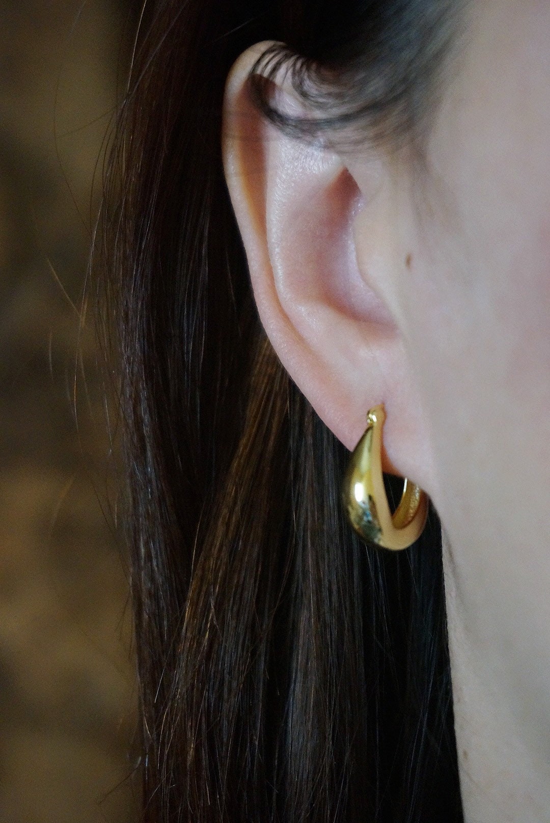 Sterling silver irregular oval Chunky hoop earrings/gold chunky hoops/thick hoop earrings/wide huggie hoop earrings