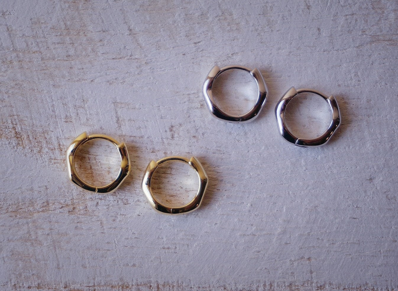 Sterling silver latch back hexagon hoop earrings/Gold hexagon hoop earrings/huggie hoops/Thick Silver Hoop Earrings/geometric hoops