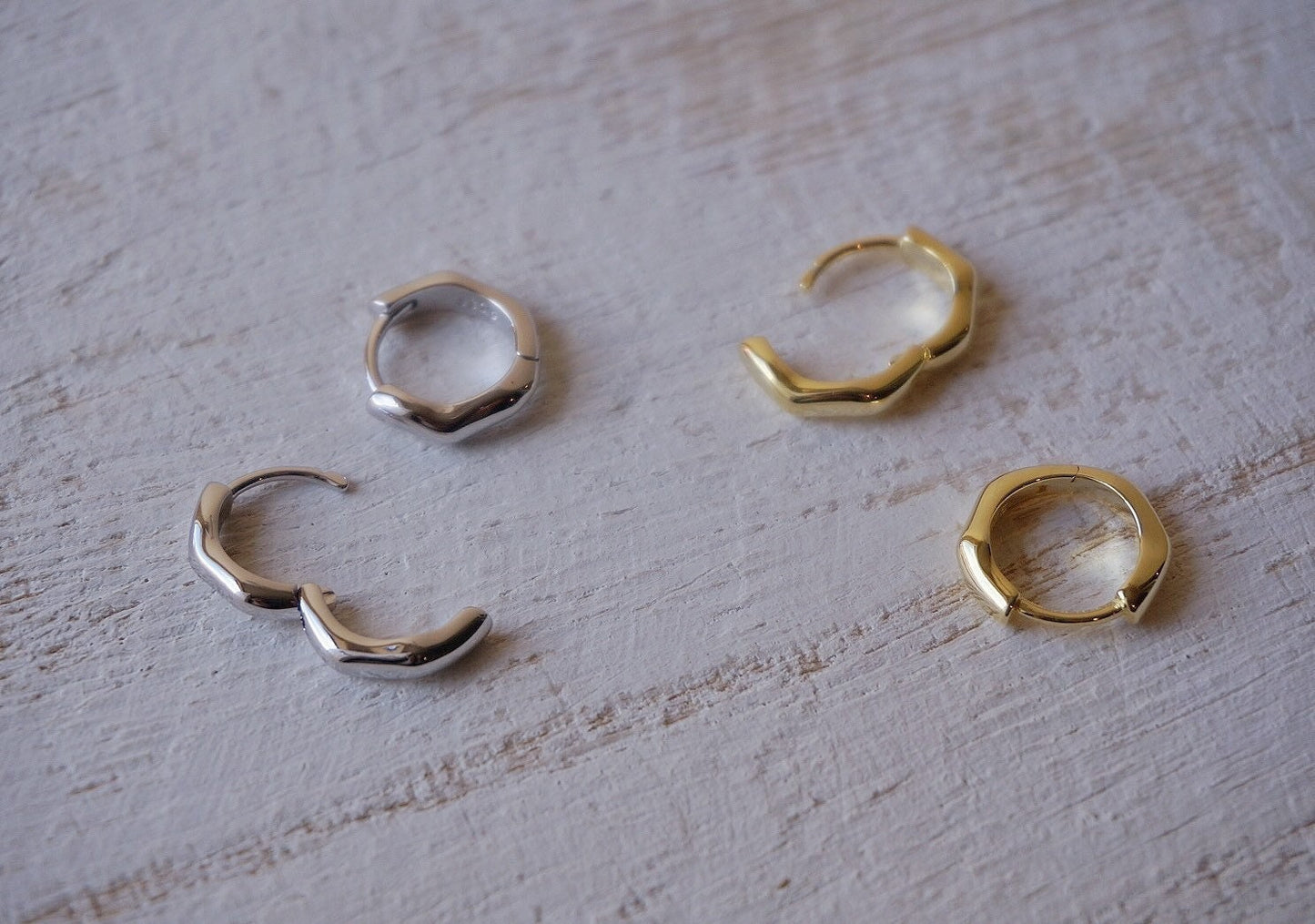 Sterling silver latch back hexagon hoop earrings/Gold hexagon hoop earrings/huggie hoops/Thick Silver Hoop Earrings/geometric hoops
