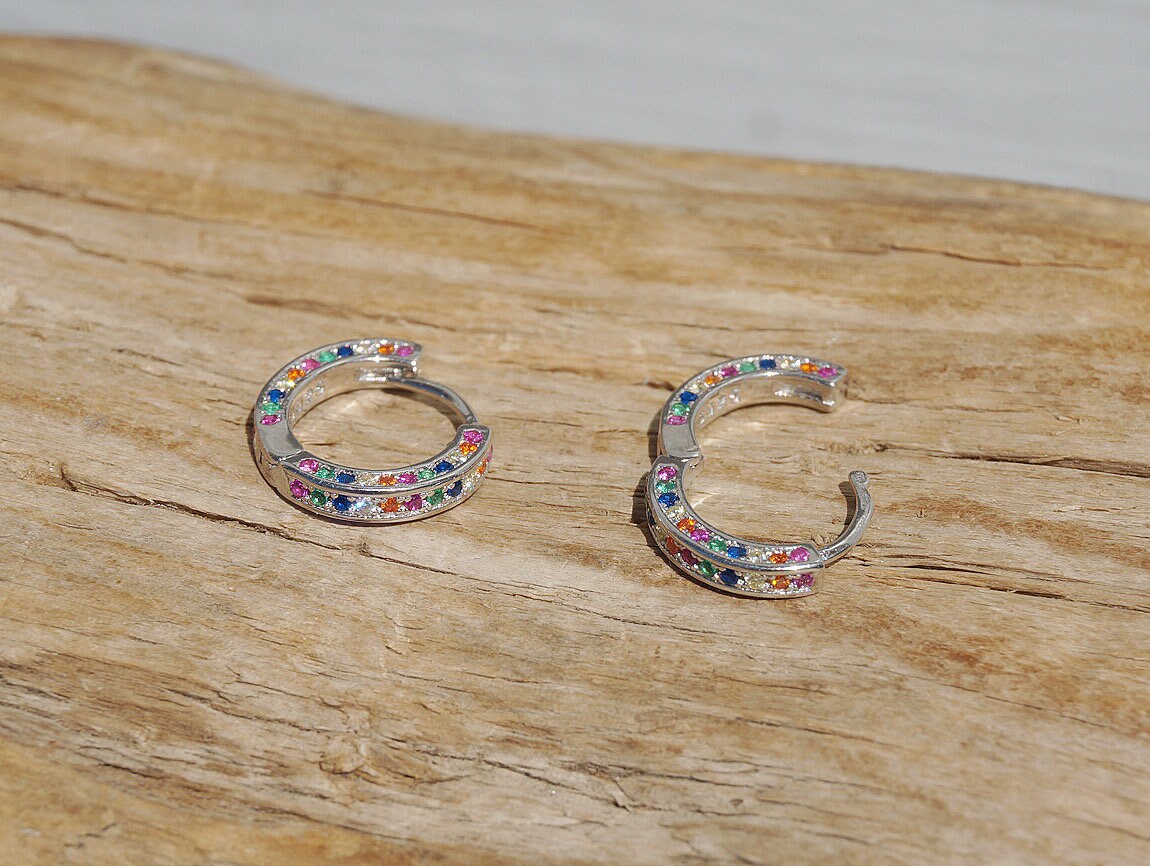 Sterling Silver rainbow diamond huggie hoop earrings/Minimalist Crystal Huggie Hoop Earrings/Rainbow Color Crystal Hoops/simple hoop earring