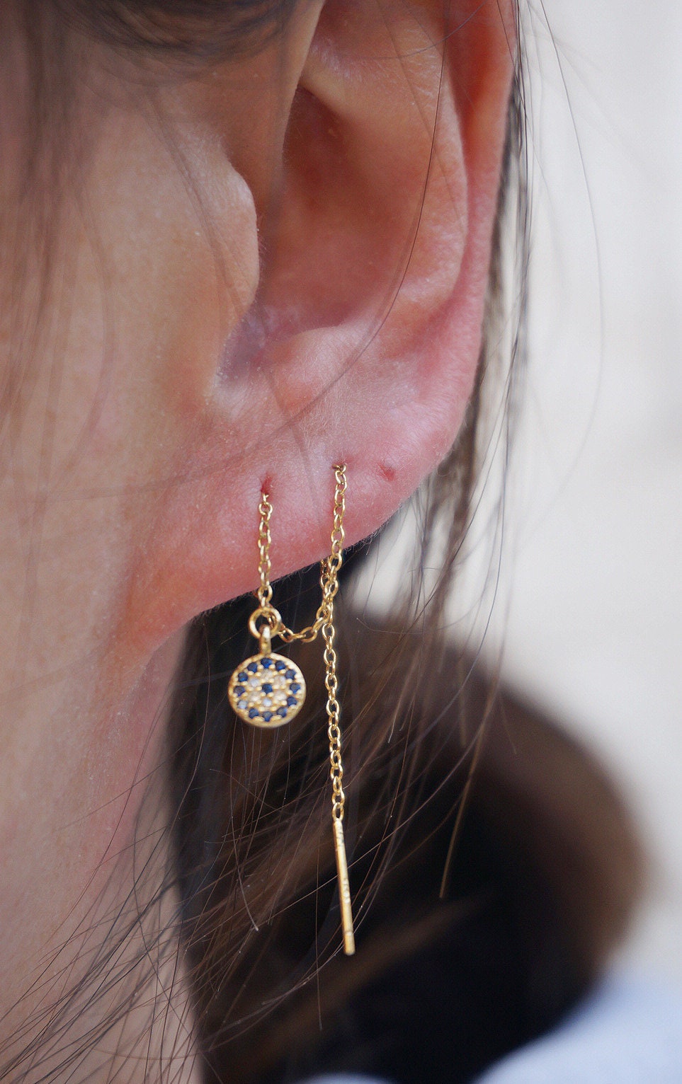 Blue eyes Threader earrings/sterling silver crystal threader earrings/gold threader earrings/threader earrings/blue eyes earrings