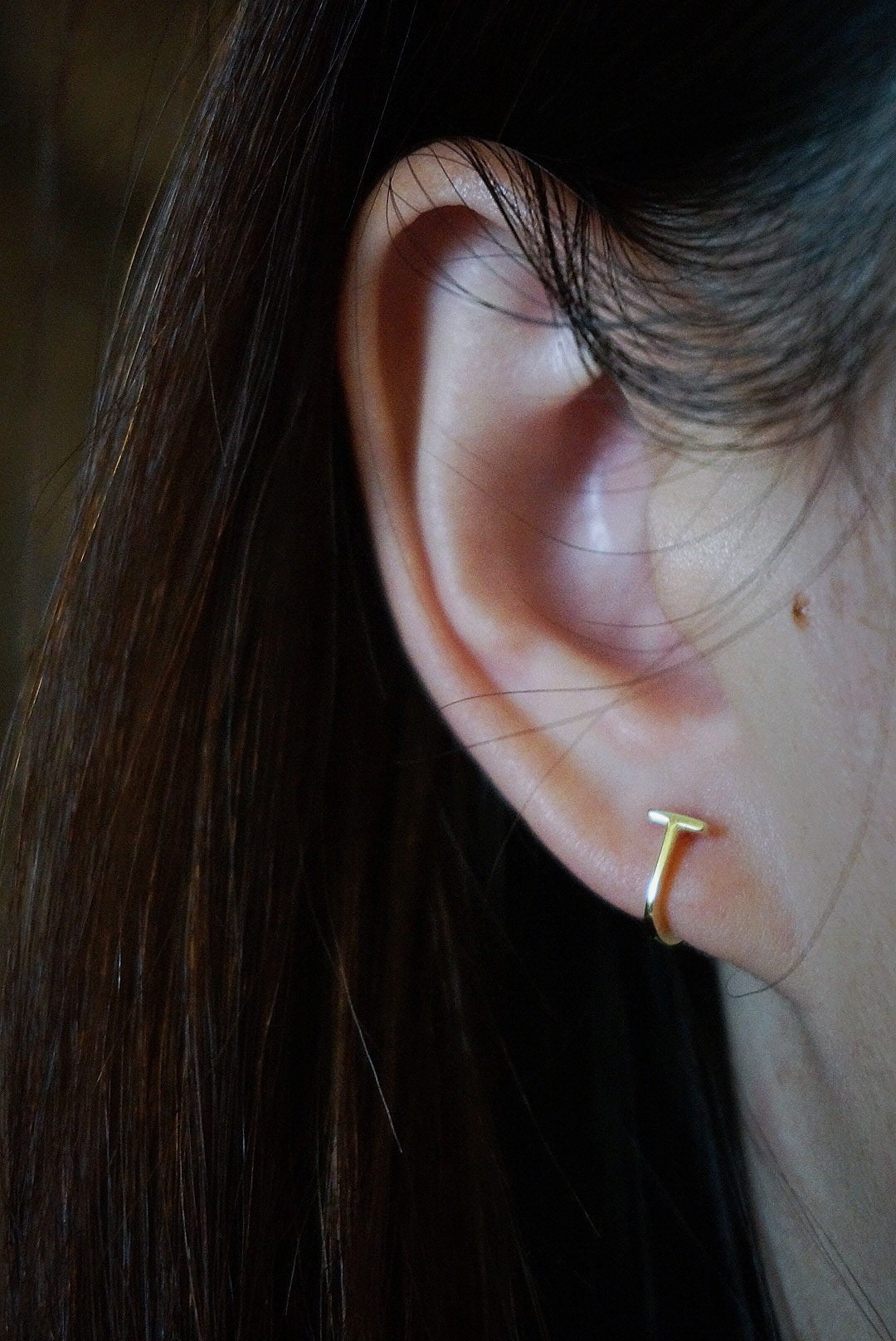 Sterling silver T shape huggies hoop earrings/bar hoop earrings/gold tiny hoop earrings/minimalist hoop earrings/