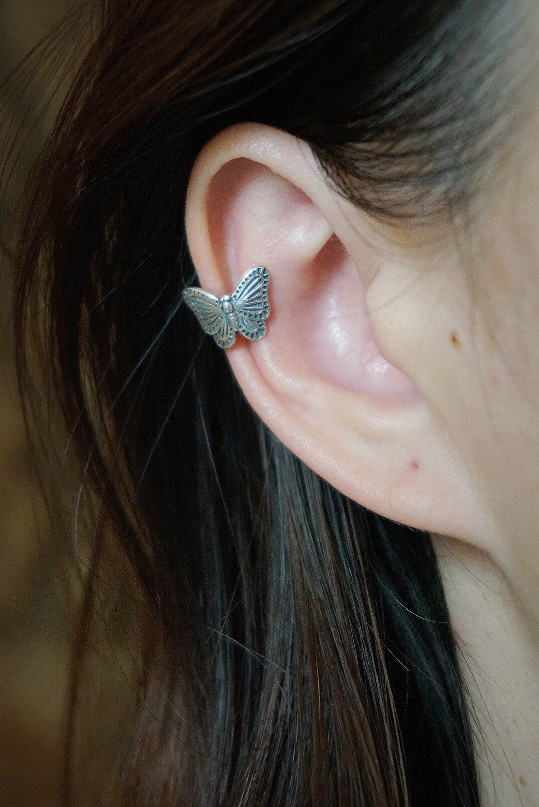 sterling silver Butterfly Ear cuff/ear cuffs earrings/butterfly ear wrap/silver ear clip